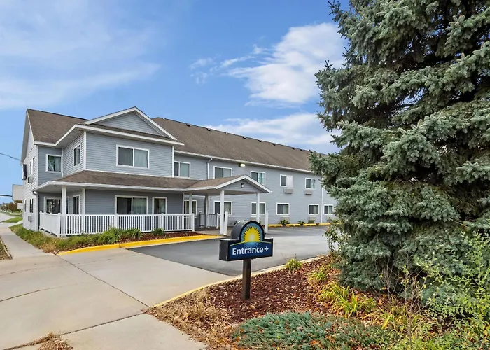 Days Inn By Wyndham Ames